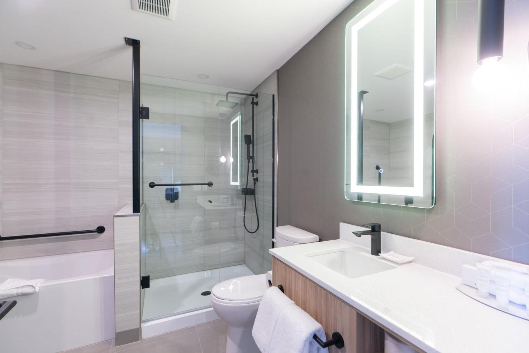 Sandman Signature Dartmouth Hotel & Suites Buitenkant foto