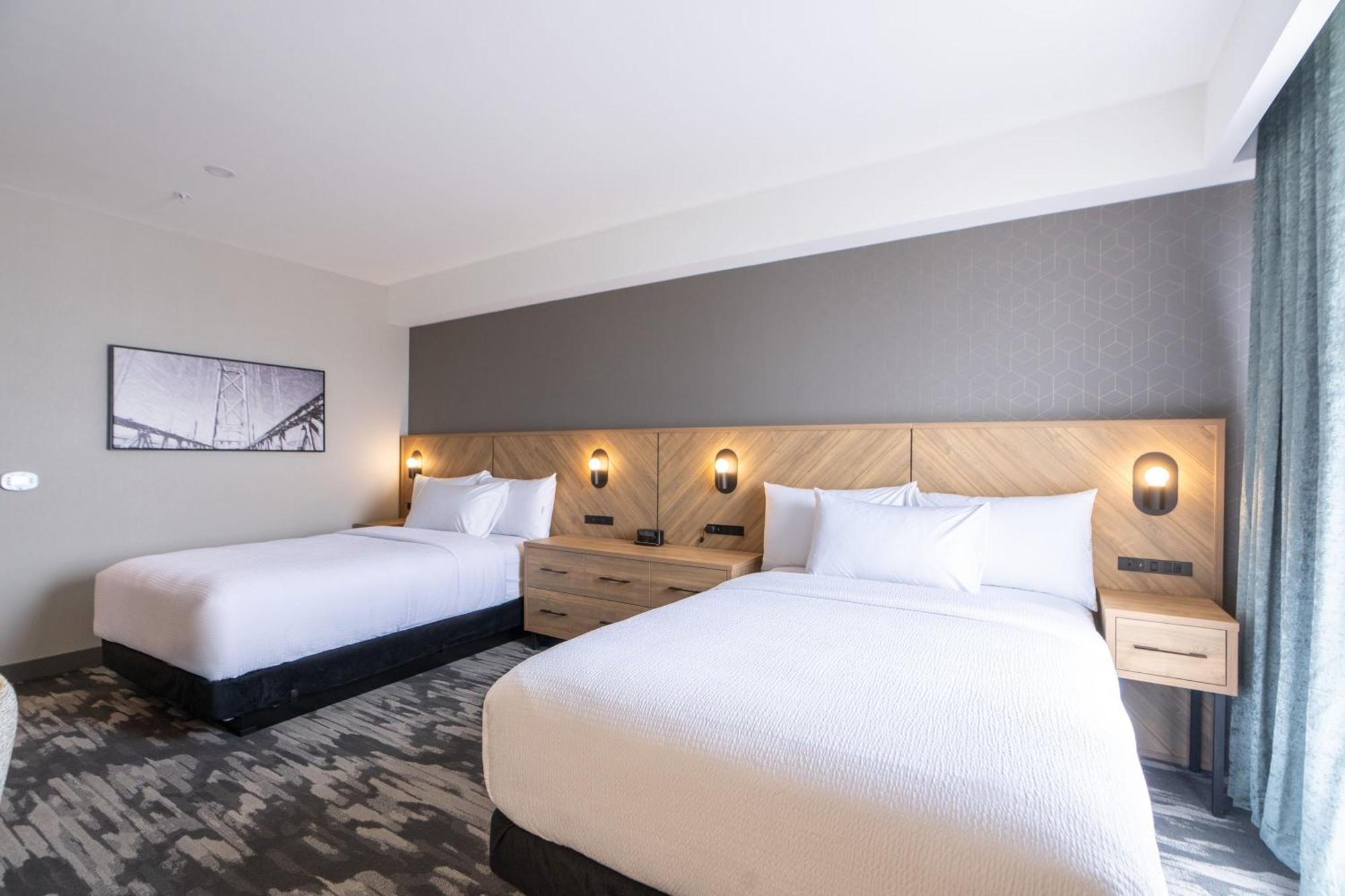 Sandman Signature Dartmouth Hotel & Suites Buitenkant foto