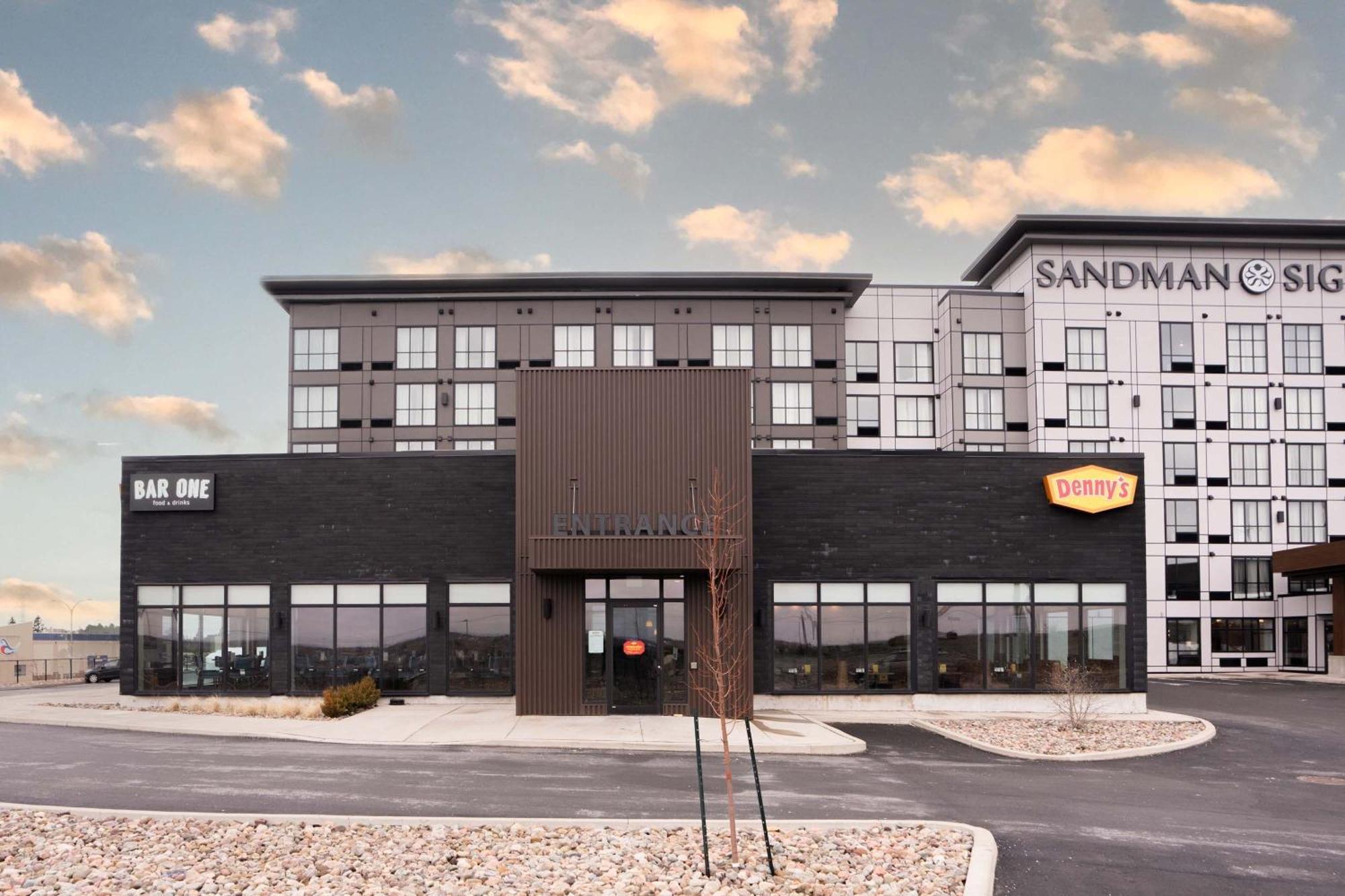 Sandman Signature Dartmouth Hotel & Suites Buitenkant foto